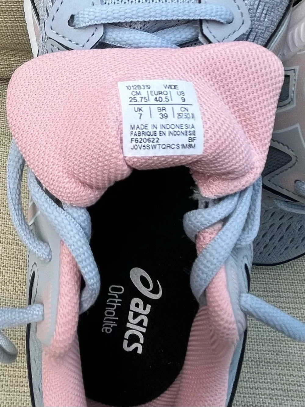 ASICS Women's Light grey and Pink Running Sneakers